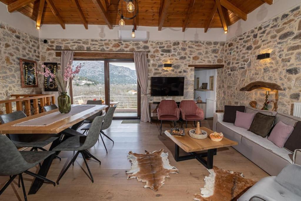 Lasithi Luxury Villa Mesa Lasithi Exterior photo